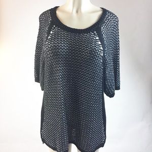 Calvin Klein crochet Sweater size Medium black and white